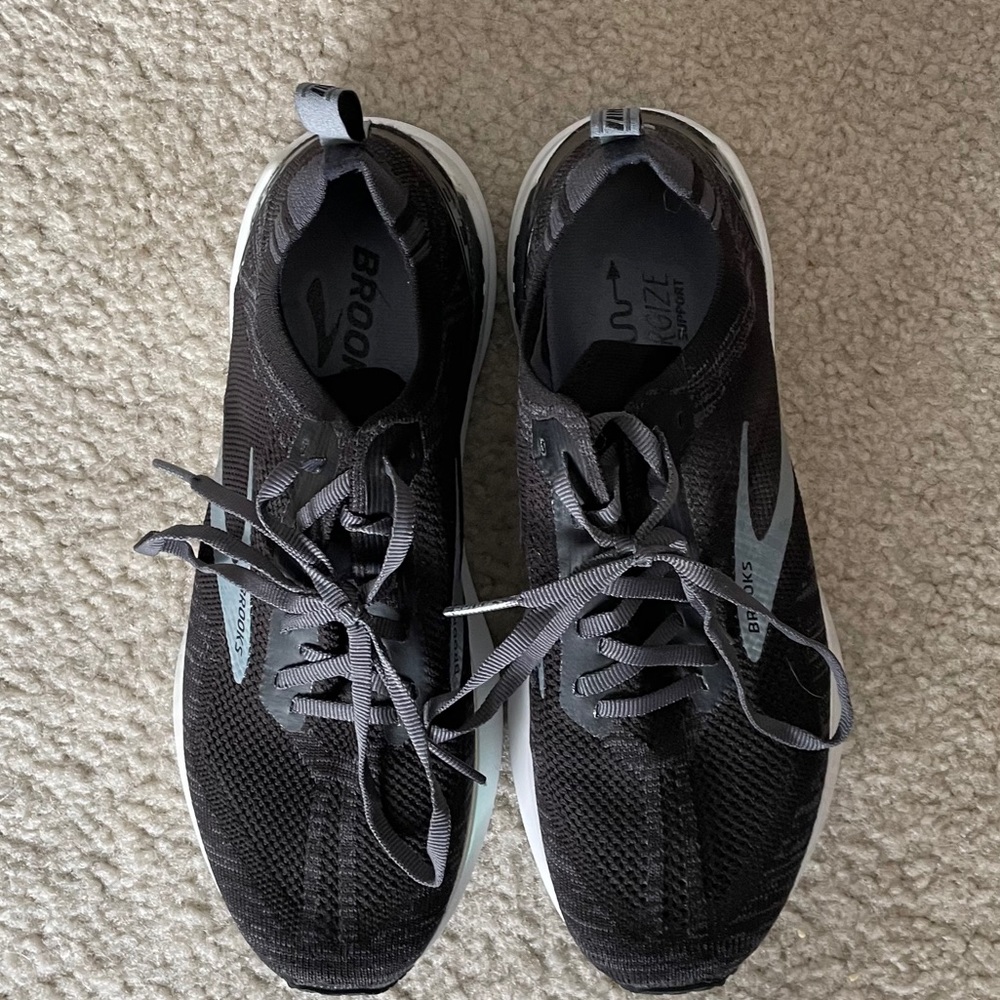 Brooks Bedlam - womens, Size 9